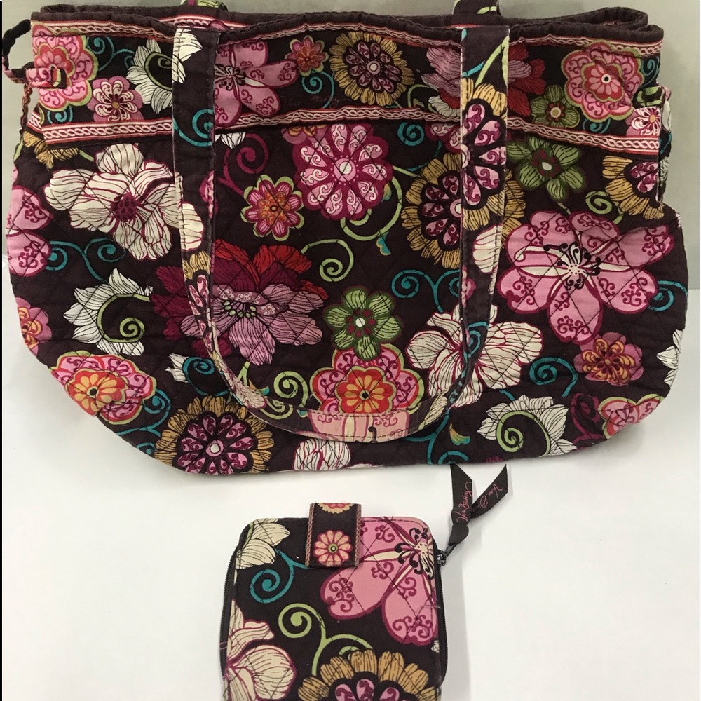 Vera Bradley flower print purse with matching wallet